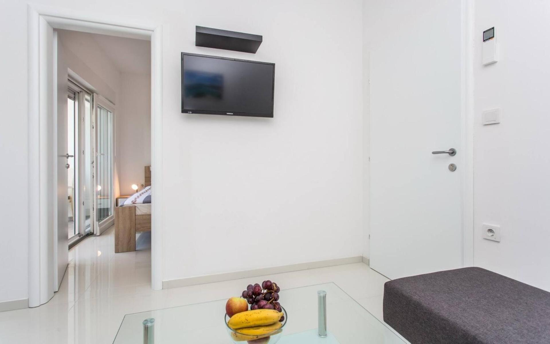 Apartments Bernardeta 1 Baska  Exterior photo